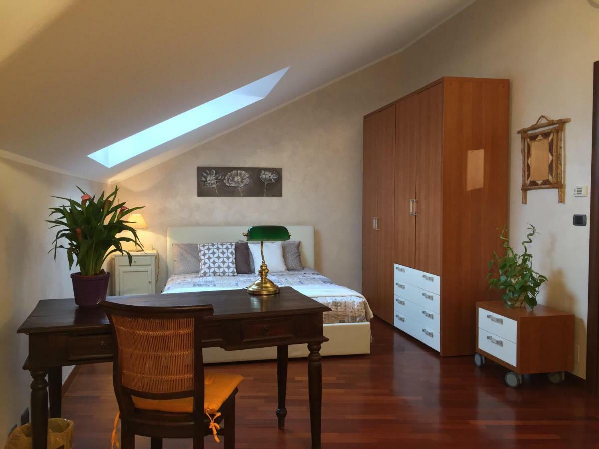 Il Giardino Del Borgo Bed & Breakfast Turin Bagian luar foto