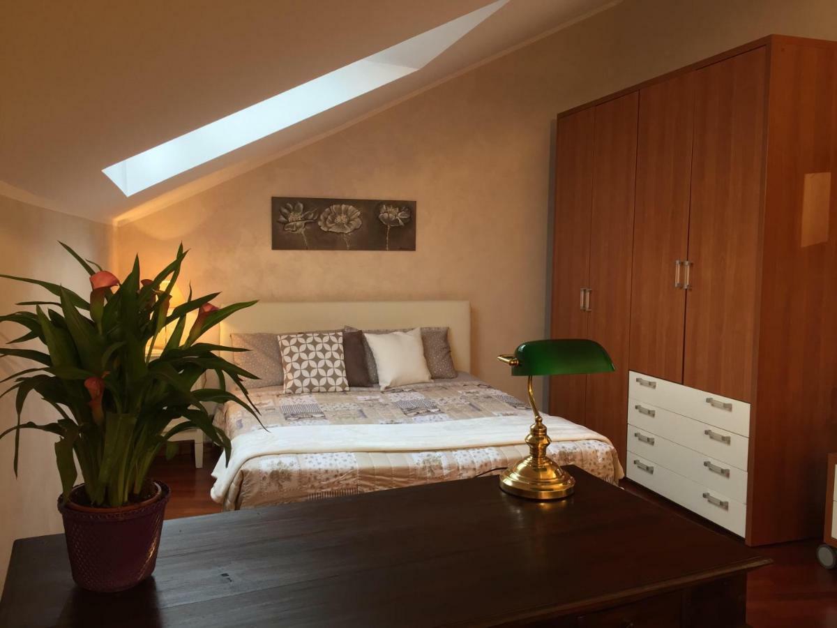 Il Giardino Del Borgo Bed & Breakfast Turin Bagian luar foto