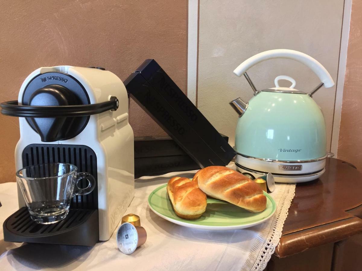 Il Giardino Del Borgo Bed & Breakfast Turin Bagian luar foto